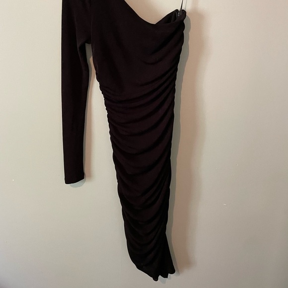 - NWOT Likely Mindy One-Shoulder Long Sleeve Asymmetric Hem Dress - Picture 9 of 11
